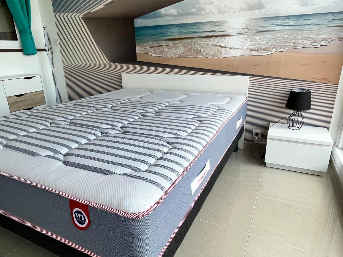 Barcaresa-Ravissant Appartement Piscine Vue Mer Wifi Parking Gratuit 乐巴凯尔斯 外观 照片